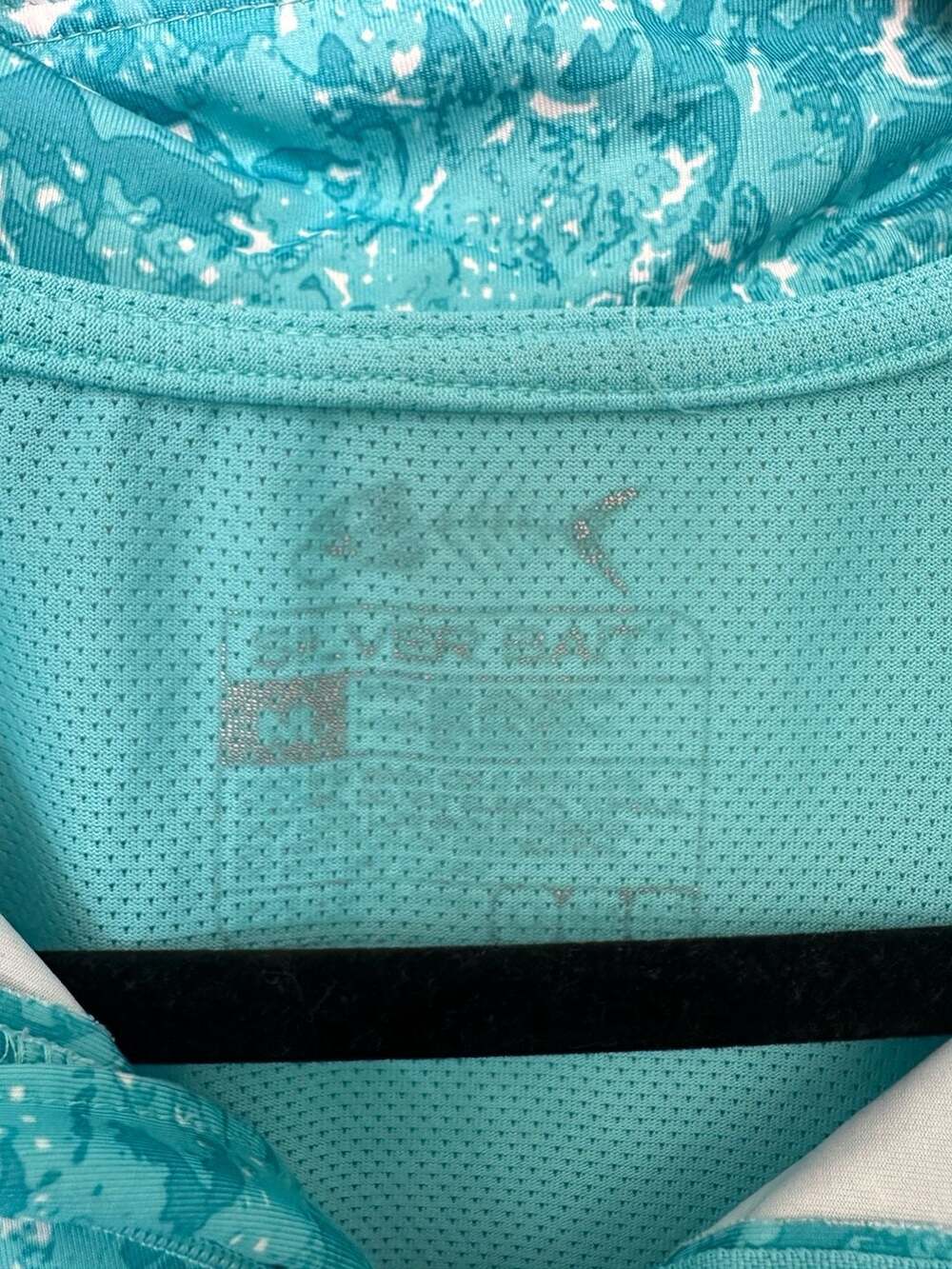Silver Bait Long Sleeve 1/4 Zip Athletic Pullover Shirt Teal White Camo - Picture 4 of 8